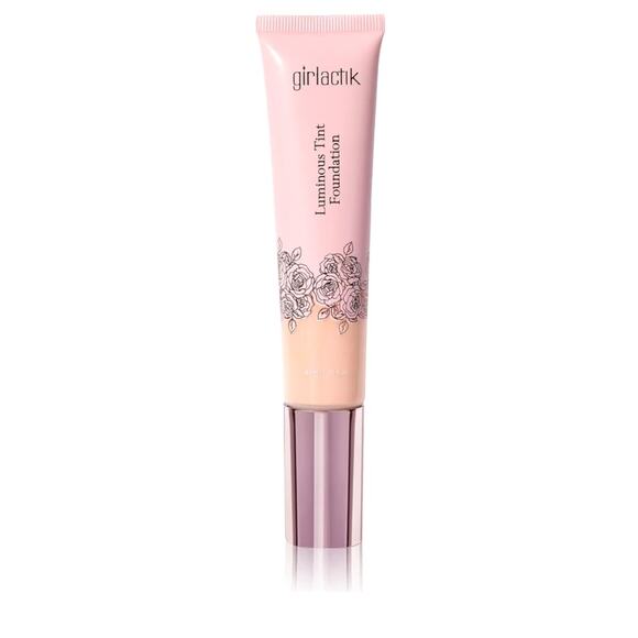 Girlactik 2-in-1 Luminous Tint Foundation
Glow + Coverage in One Seamless Swipe - Picture 1 of 4